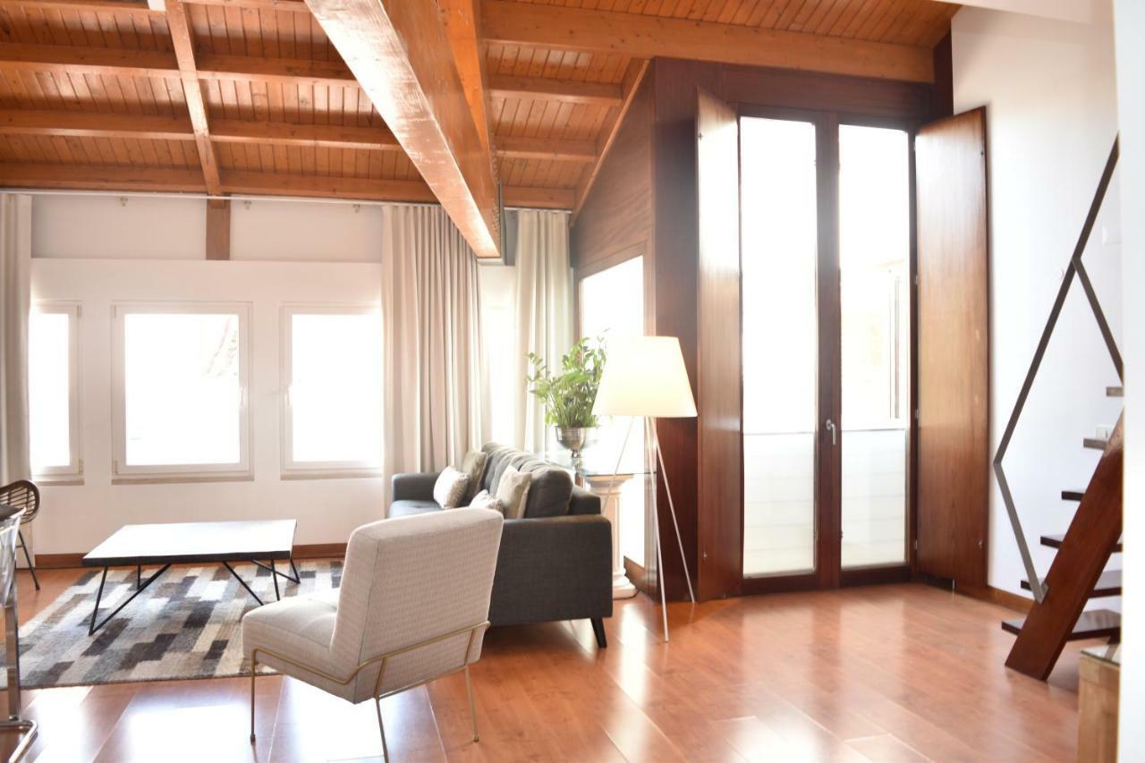 Architect-Designed Loft In A Historic Hilltop Neighborhood Lisboa Exteriér fotografie